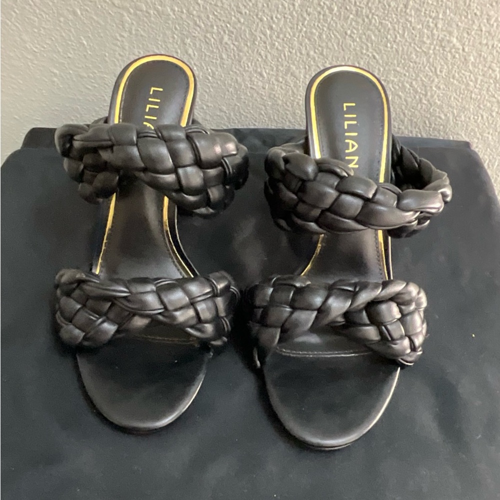 Liliana Black Braided Slides